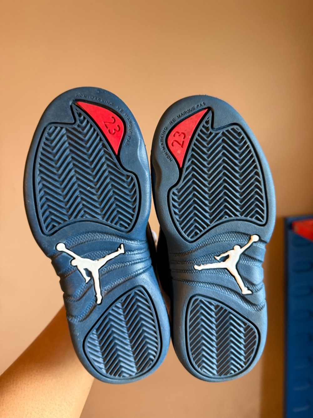 Jordan Kids 12’s size 11c